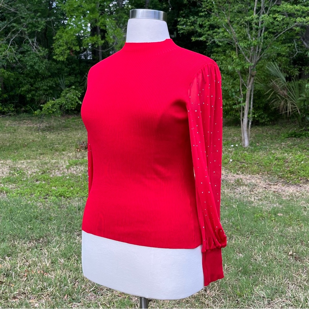 5/$25 NWT Red Blouse